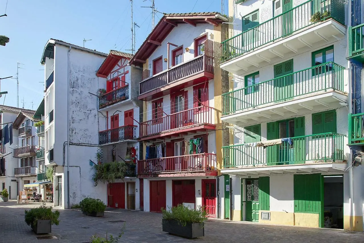 הונדאריבה Apartamento Higer 0*,